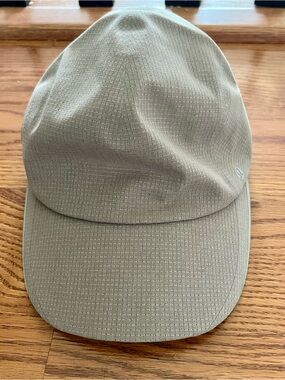 Lululemon Fast and Free Hat